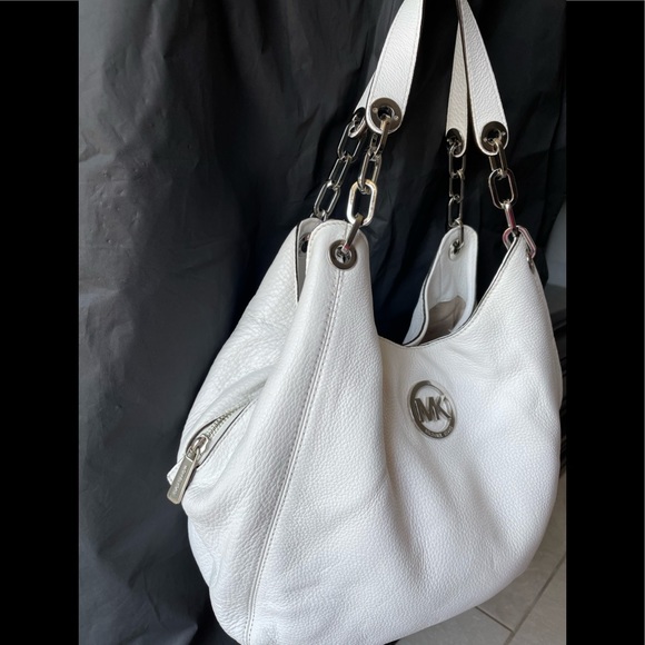 Michael Kors White Leather Bag - Picture 3 of 9